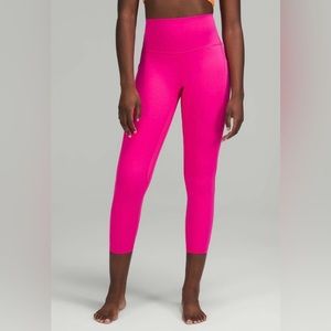 NWT $128 Lululemon size 4 Align leggings with pockets. Sold out! Sonic pink
